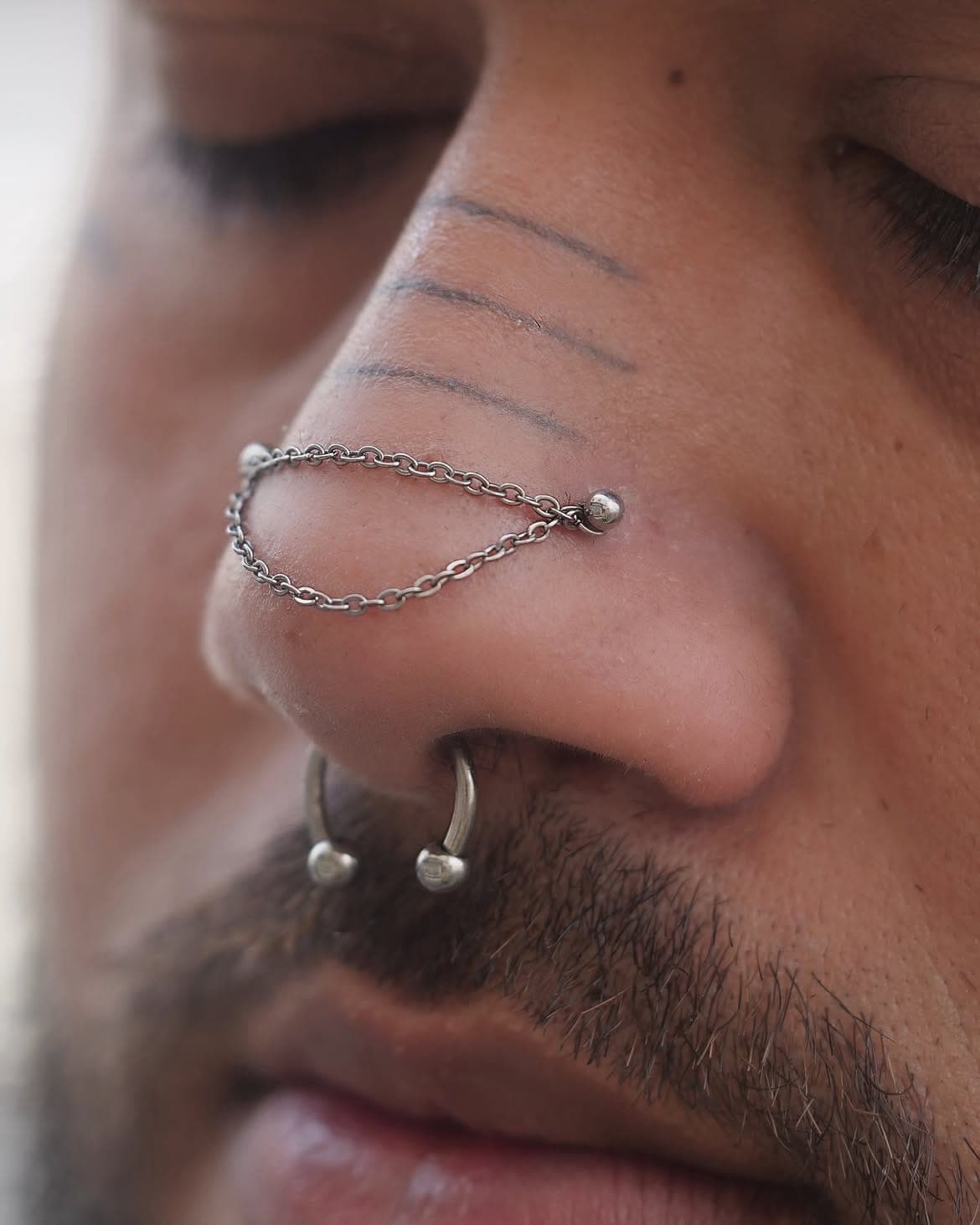 Symetrie de nostril - septum