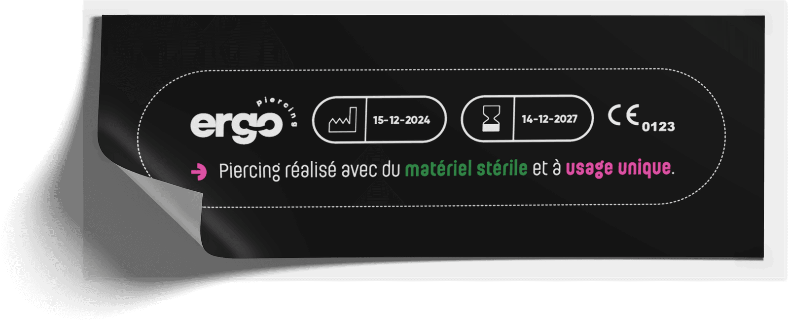 Étiquette de traçabilité Ergo Piercing : date de fabrication, date de péremption et mention matériel stérile à usage unique